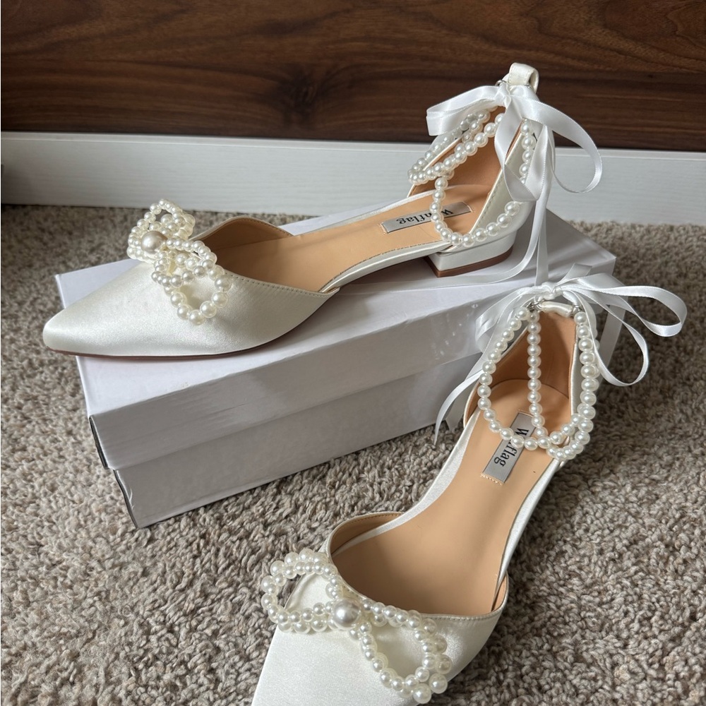 Pearl-Embellished White Satin Pointed Toe Flats with Ankle Tie